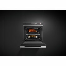 Fisher & Paykel 60cm Pyrolytic Built-In Oven OB60SD10PX1 hero image