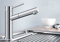 Blanco ALTAS Kitchen Mixer with Pull Out Tap hero image
