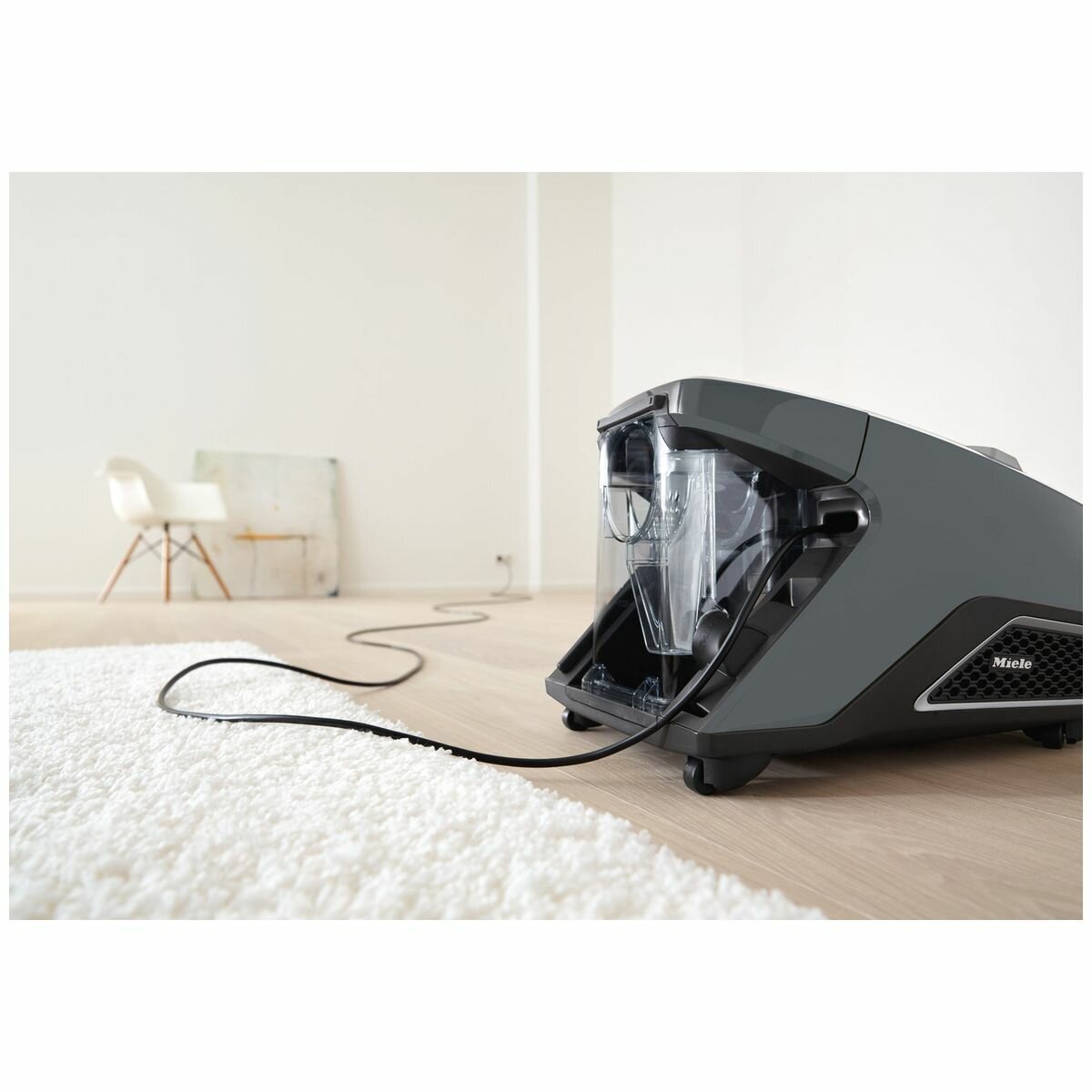 Miele 10502270 Blizzard CX1 Graphite Bagless Vacuum Cleaner hero image