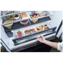 Hitachi 670L Multi Drawer French Door Refrigerator Crystal White Glass R-GW670TAXW hero image