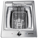 Smeg 30cm Classic Aesthetic Deep Fryer Cooktop PGF30F hero image