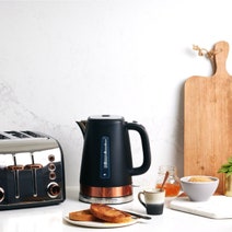 Russell Hobbs Brooklyn Kettle Copper RHK92COP hero image