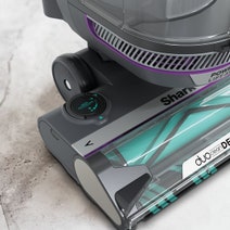 Shark PowerDetect Corded Upright AZ3900 hero image