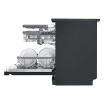 LG 60cm 15 Place QuadWash Dishwasher in Matte Black Finish with TrueSteam XD3A25MB hero image