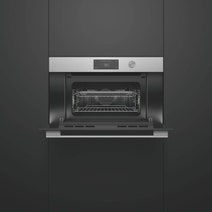 Fisher & Paykel Series 9 76cm Contemporary Compact Combi-Microwave Oven with Air Fry Silver OM76NCUDX3 hero image