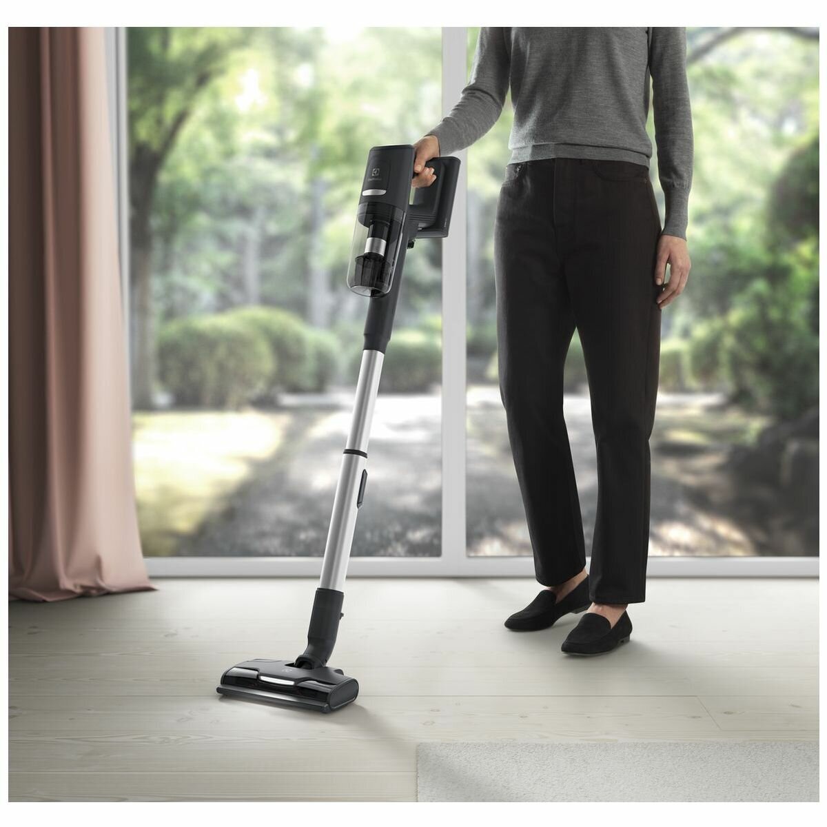 Electrolux UltimateHome 900 Handstick Vacuum Cleaner EFP91813 Appliances Online