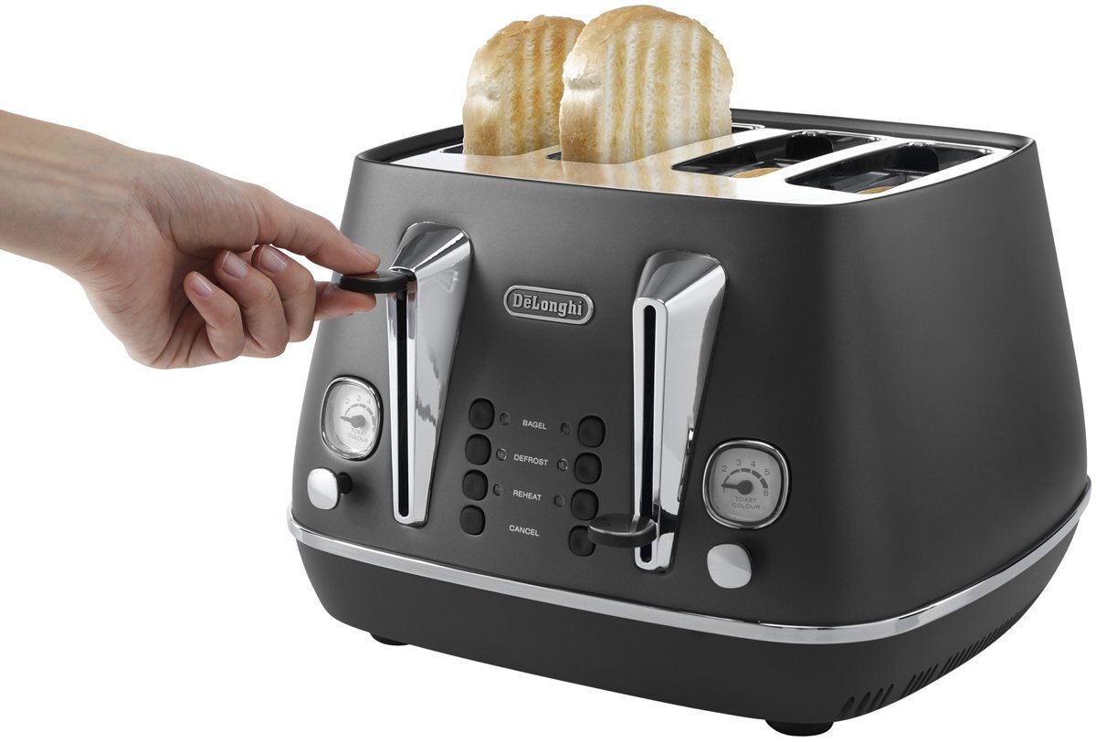 Delonghi CTI4003BK Distinta 4 Slice Toaster hero image