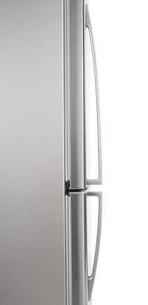 Fisher & Paykel E522BRX5 519L Bottom Mount Fridge hero image