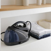 Panasonic Steam Generator Iron Navy NI-GT200ASJ hero image