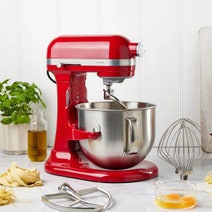 KitchenAid KSM70 Artisan Stand Mixer Empire Red 5KSM70SHXAER hero image