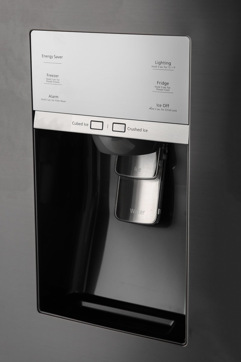 Samsung SRF677CDBLS 680L French Door Fridge hero image
