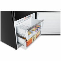 Hisense 482L PureFlat Bottom Mount Refrigerator HRBM482BW hero image