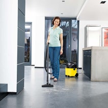 Karcher SE 5 100 Ultra Clean Carpet and Upholstery Cleaner 1081-2030 hero image
