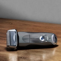 Braun 7865CC Series 7 Shaver hero image