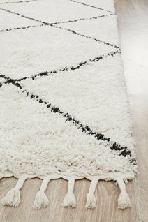 Rug Culture Saffron Medium White Rug 230X160CM - SAF22WHT230X160 hero image