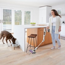 Shark Cordless Detect Pro with Auto Empty System IW3611 hero image