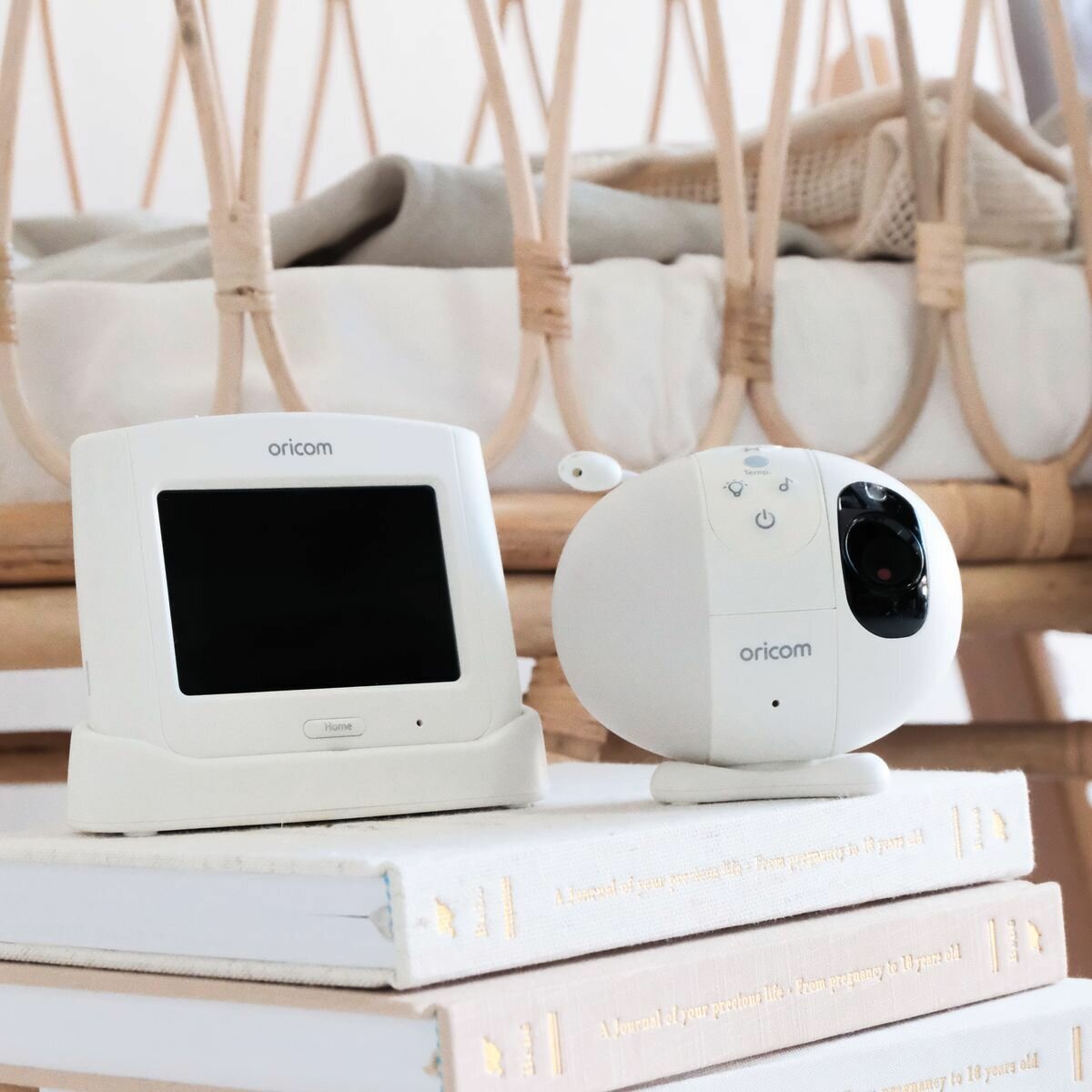Oricom Additional Camera Unit for Baby Monitor CU870WH hero image