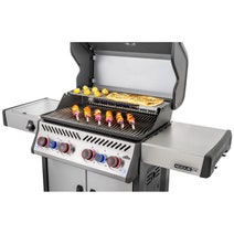 Napoleon Rogue Pro-S 525 4 Burner Natural Gas Freestanding BBQ RPS525RSIBNSS-2-AU hero image