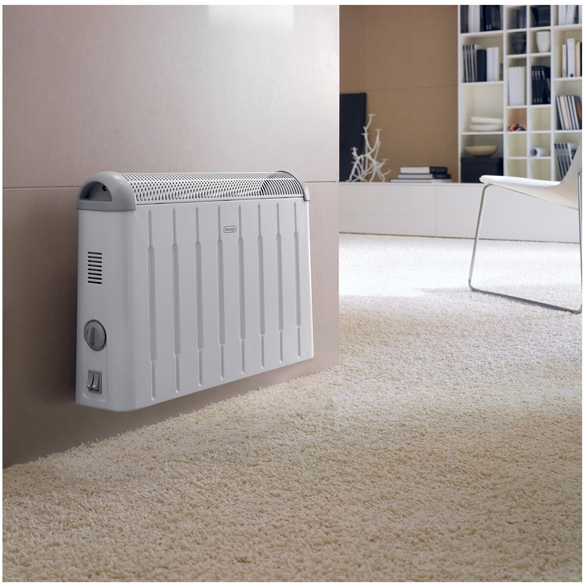 DeLonghi 2000W Portable Convector Heater HCM2030 hero image