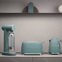 Smeg Soda Maker Green SKC01EGMAU hero image