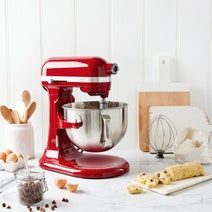 KitchenAid KSM60 5.6L Artisan Bowl Lift Mixer Empire Red 5KSM60SPXAER hero image