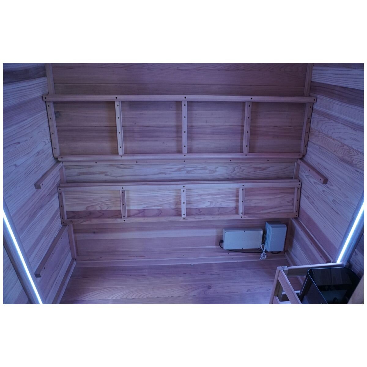 Revel Solaris 3-4 Person Traditional Cabin R-TR-CABIN-3P hero image