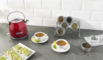 KitchenAid 4SBFESSENTPKER Kettle and Toaster Pack Empire Red hero image