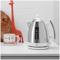 Dualit Jug Kettle Gloss White/Polished DU72041 hero image