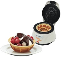 Russell Hobbs RHWM1 Waffle Bowl Maker hero image