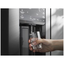 Electrolux 609L French Door Fridge with Plumbed Ice and Water Dispenser Matte Black EHE6191BB hero image
