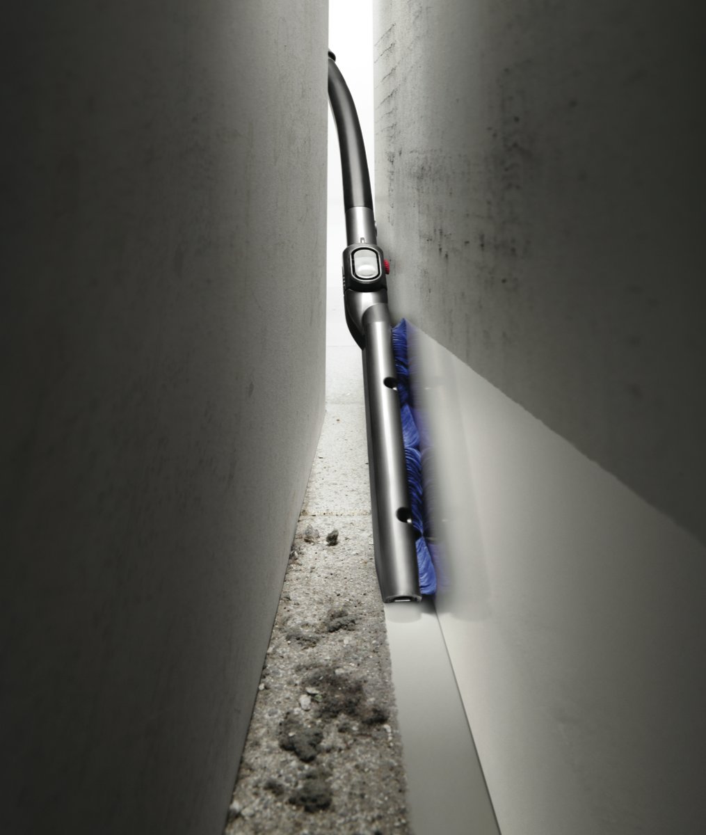 Dyson 966451-01 Vacuum Cleaner Reach 