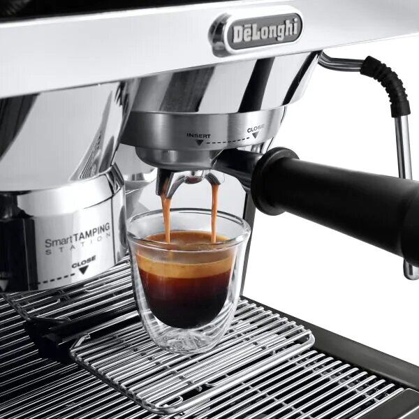 la specialista coffee machine matt black ec9335bm
