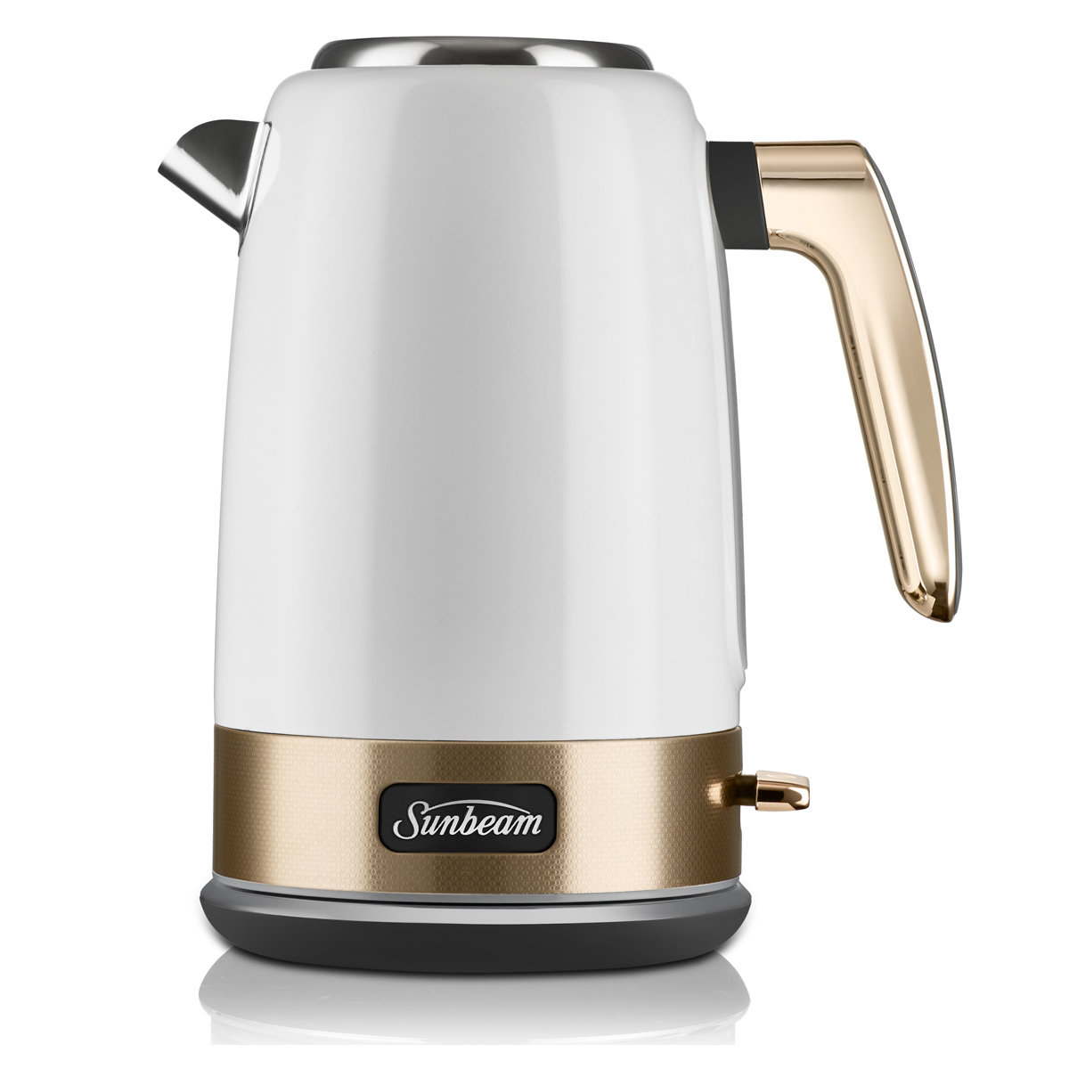 small white kettle