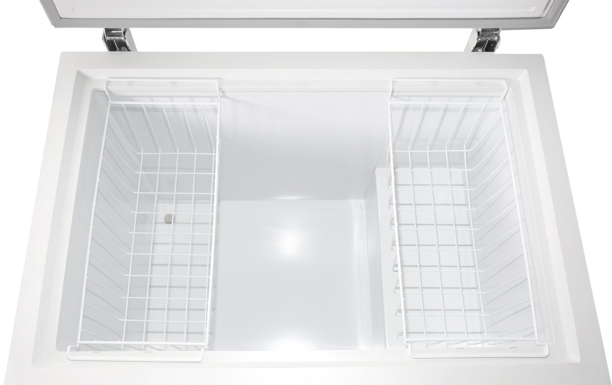 what is a standard size refrigerator
