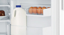 Esatto 236L White Top Mount Fridge Esatto 236L White Top Mount Fridge